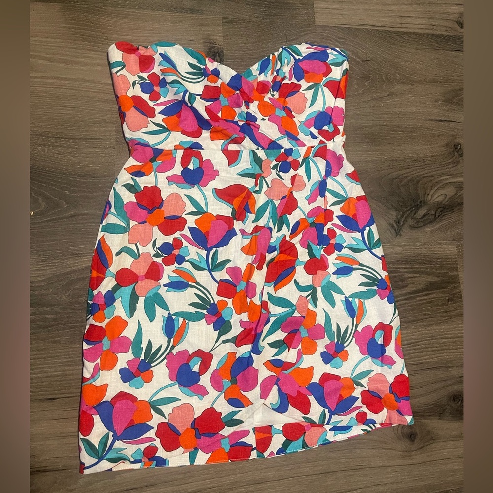 Oliviaceous strapless dress
